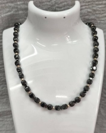 6  γ  κολιε  αιματιτες (1)